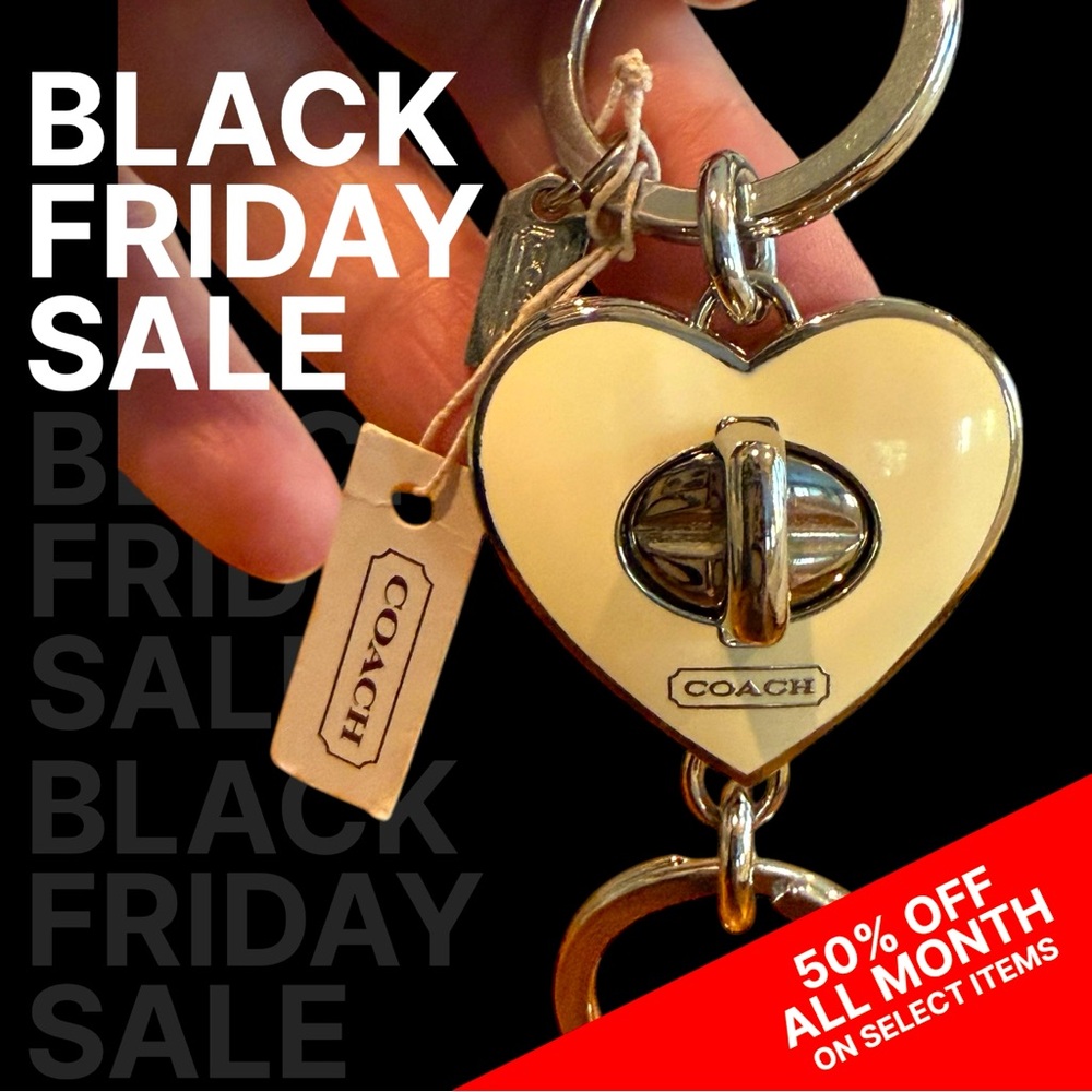 Coach turnlock heart shaped valet fob in silver tone & cream enamel NWT